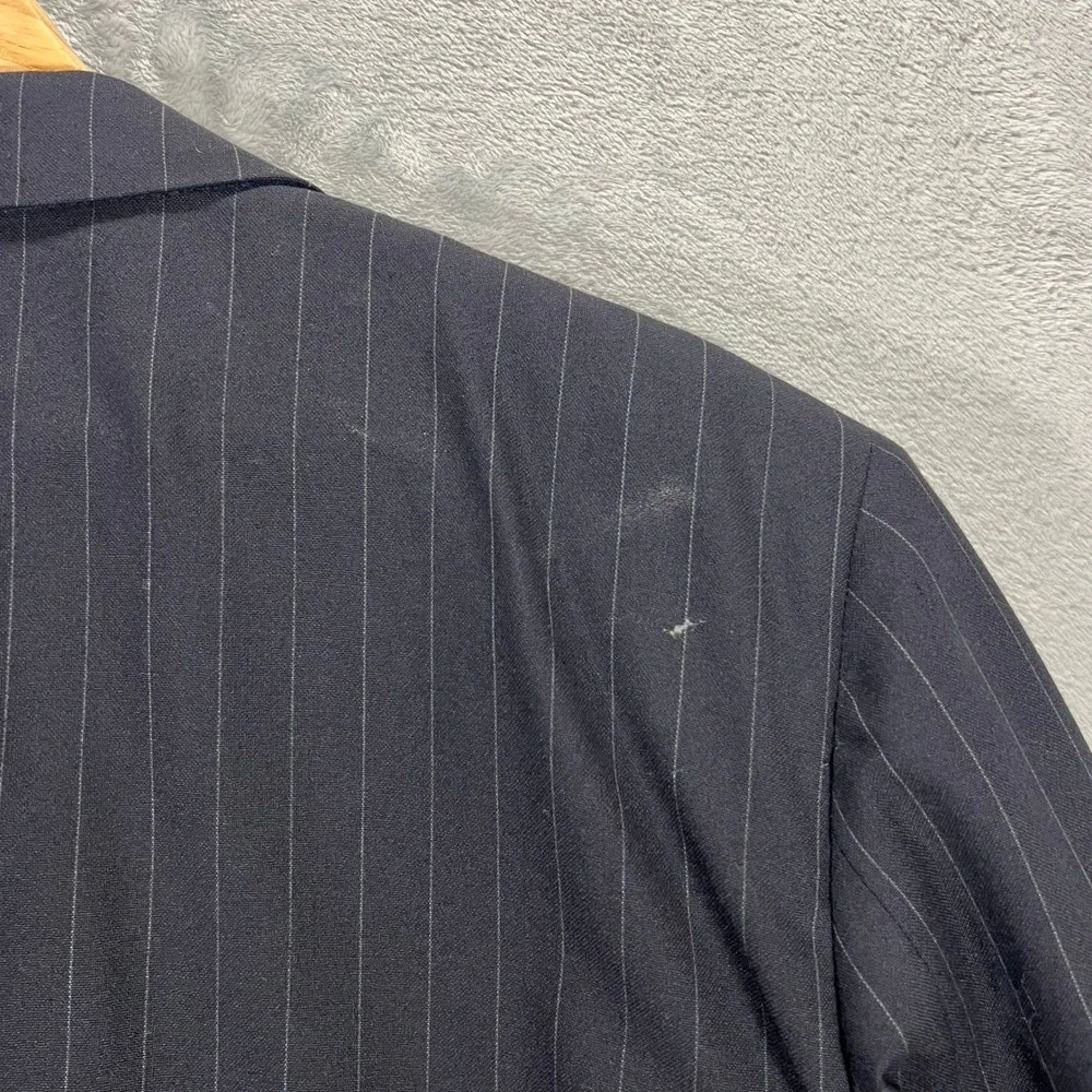 Hickey Freeman Blazer Mens 42R Navy Blue Pinstripe Wool Sport Coat Vintage Hole